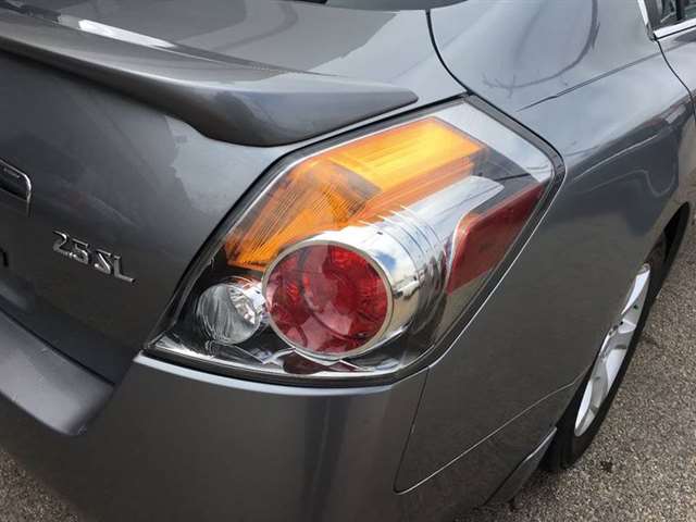 2007 Nissan Altima 2.5 S 4dr Sedan (2.5l I4 CVT)